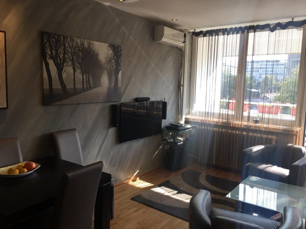 Lovely Apartment Belgrad Dış mekan fotoğraf